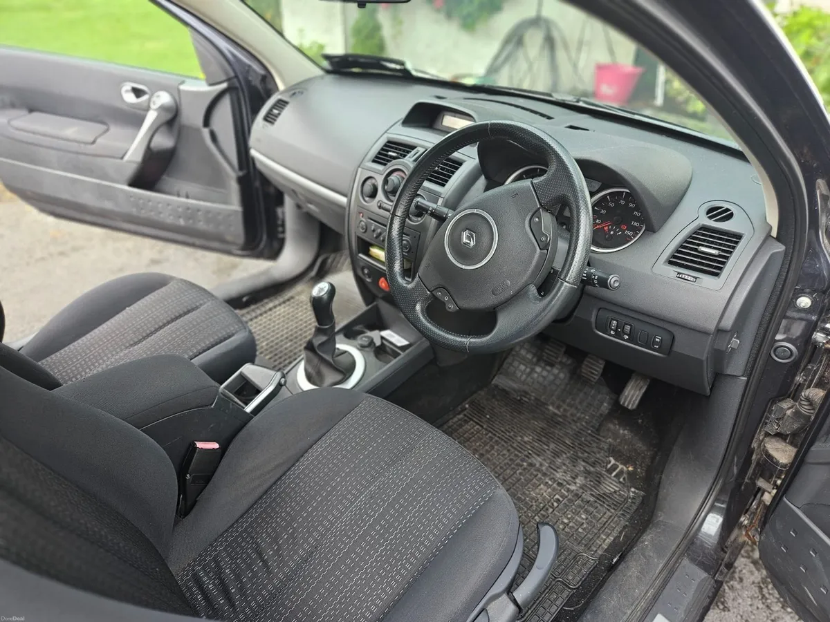 Renault Megane 2008 - Image 2