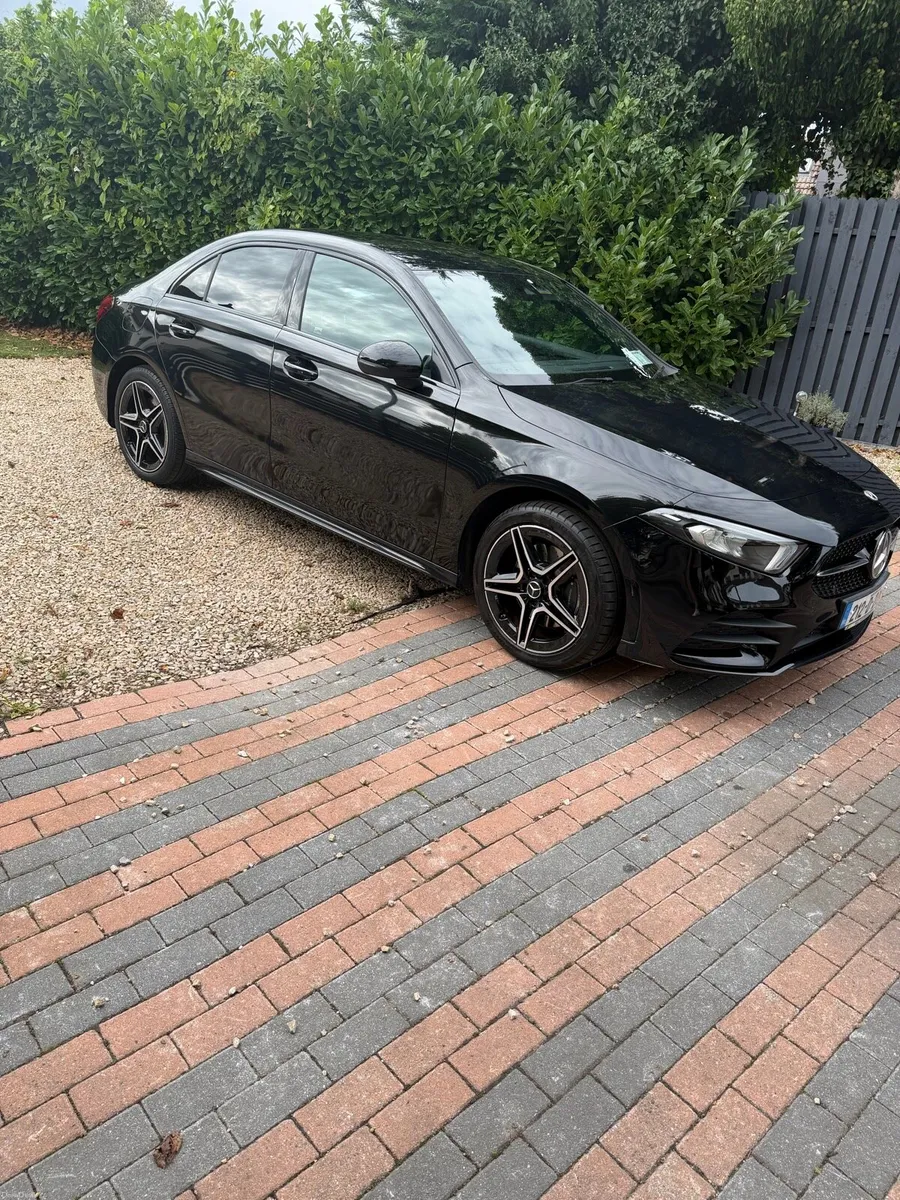 Mercedes A250e - Image 2