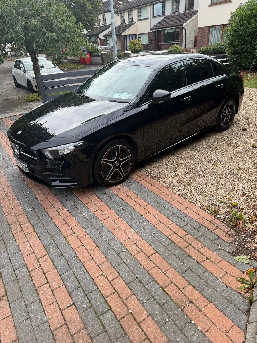 Mercedes A250e - Image 3