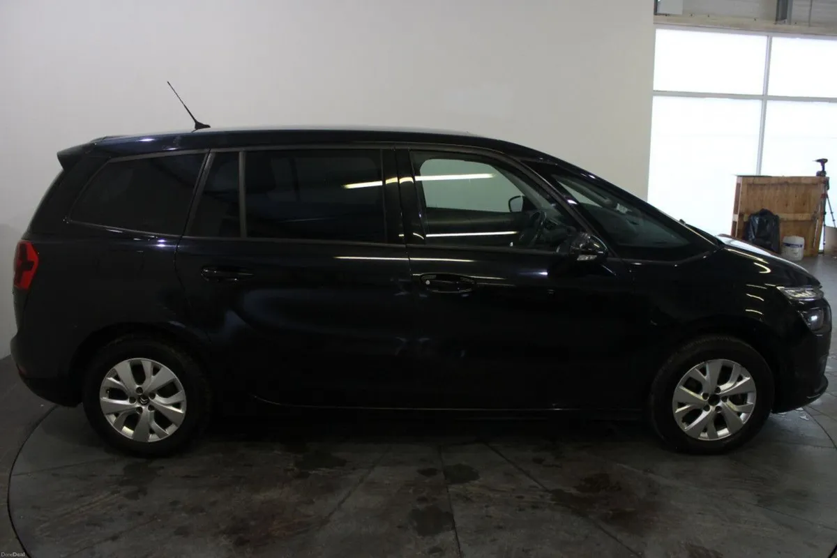 Citroen Grand C4 Picasso BlueHDi 100 Touch 7 Seats - Image 5