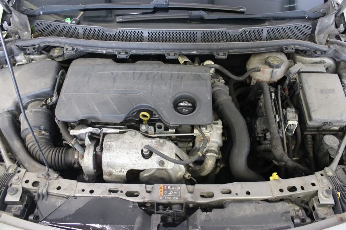 Vauxhall Astra ASTRA 1.6 CDTI ECOFLEX TECH LI - TE - Image 6