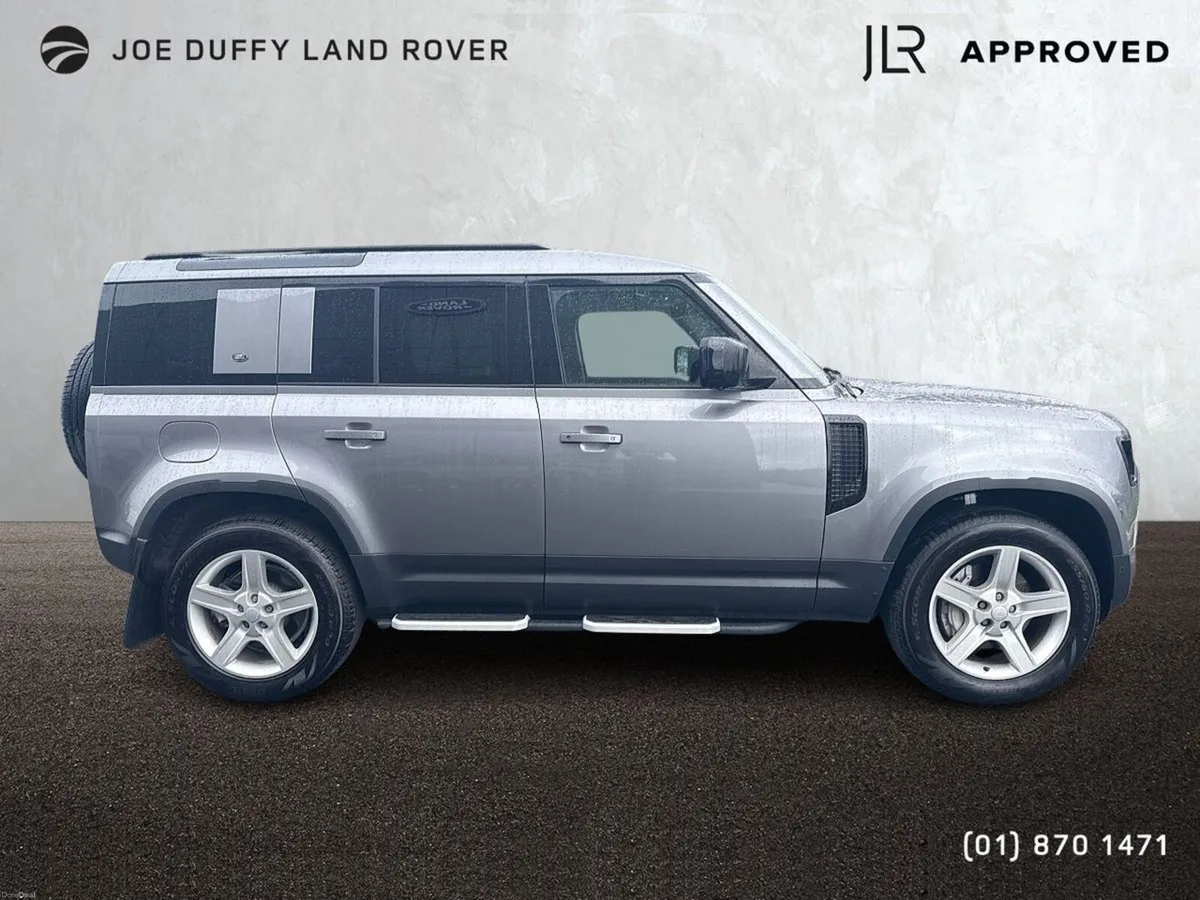 Land Rover Defender 110 2.0 Si4 PHEV SE 5 seater - Image 6