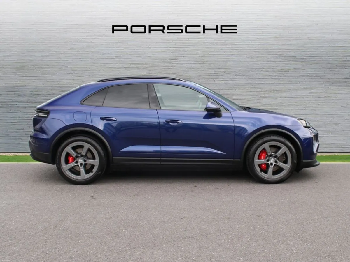 Porsche Macan 4S Electric - Image 4