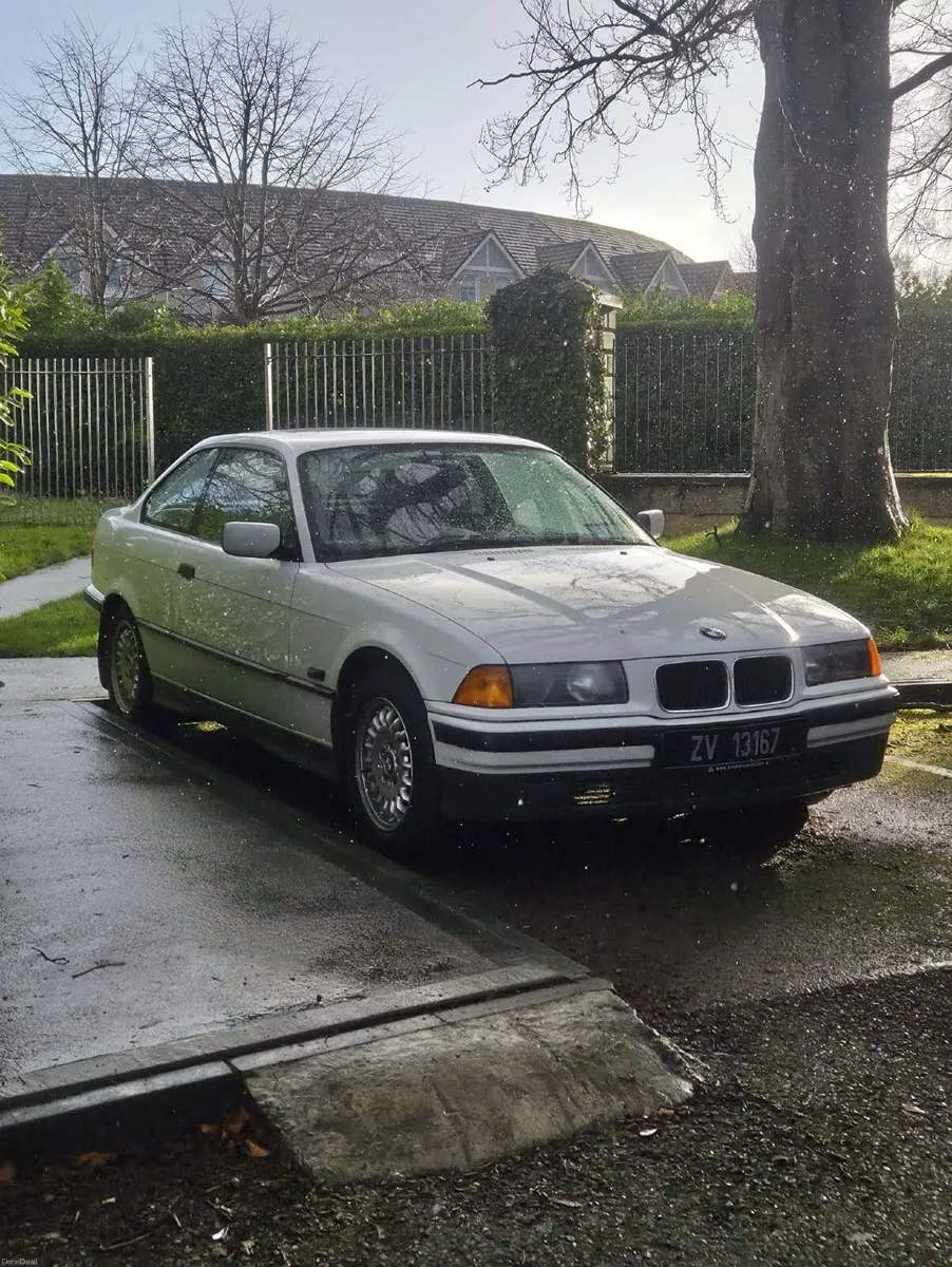 BMW 3-Series 1995 E36 316i - Image 1