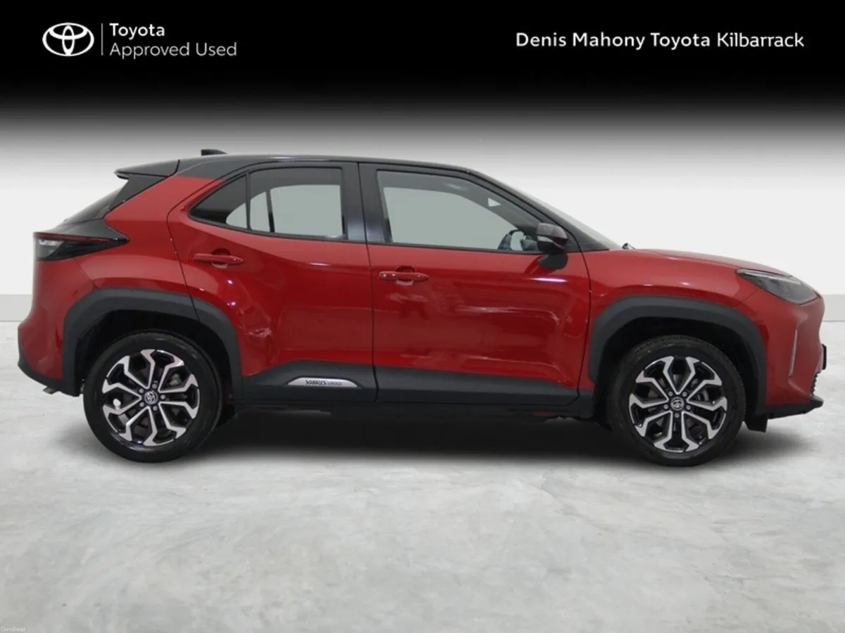 Toyota Yaris Cross LUNA SPORT 4DR AUTO - Image 3