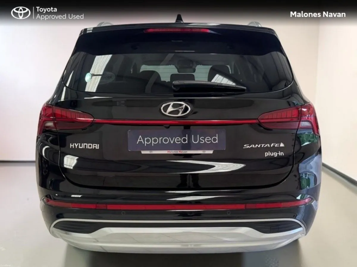 Hyundai Santa Fe PHEV 5DR AUTO - Image 4