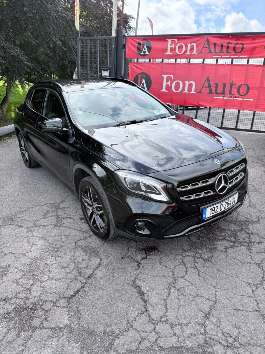 Mercedes-Benz GLA 1.6 Petrol AUTO Low Kms Tax&NCT - Image 2