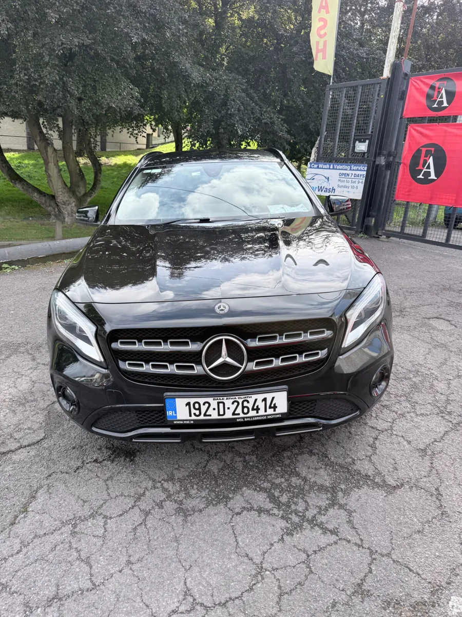 Mercedes-Benz GLA 1.6 Petrol AUTO Low Kms Tax&NCT - Image 3