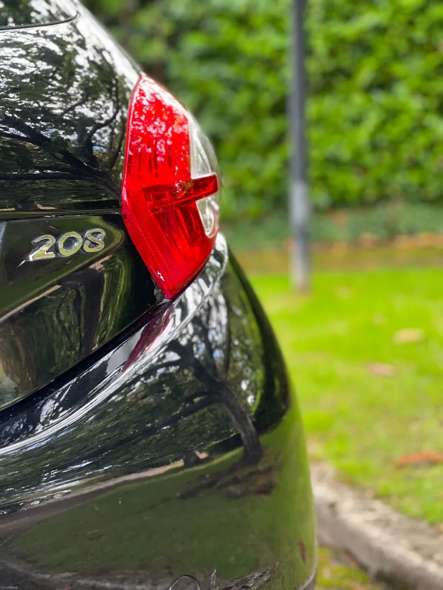 Peugeot 208 1L petrol (NEW NCT 6/27) - Image 5