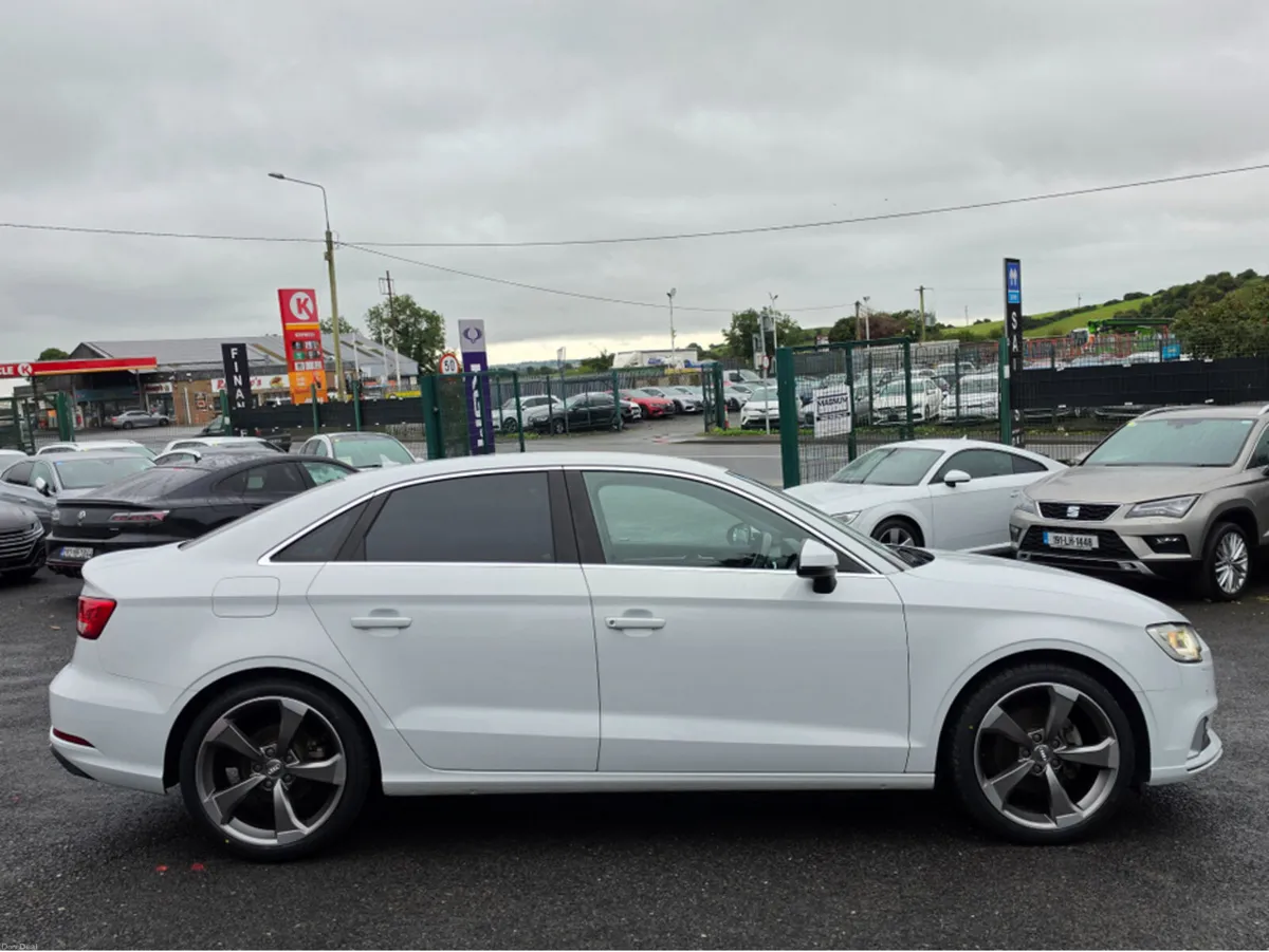 Audi A3 SALOON 1.4 TFSI SPORTS EDITION ELECTRIC SE - Image 6