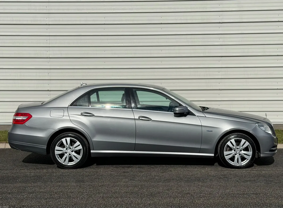 Mercedes-Benz E-Class NewNCT - Image 3