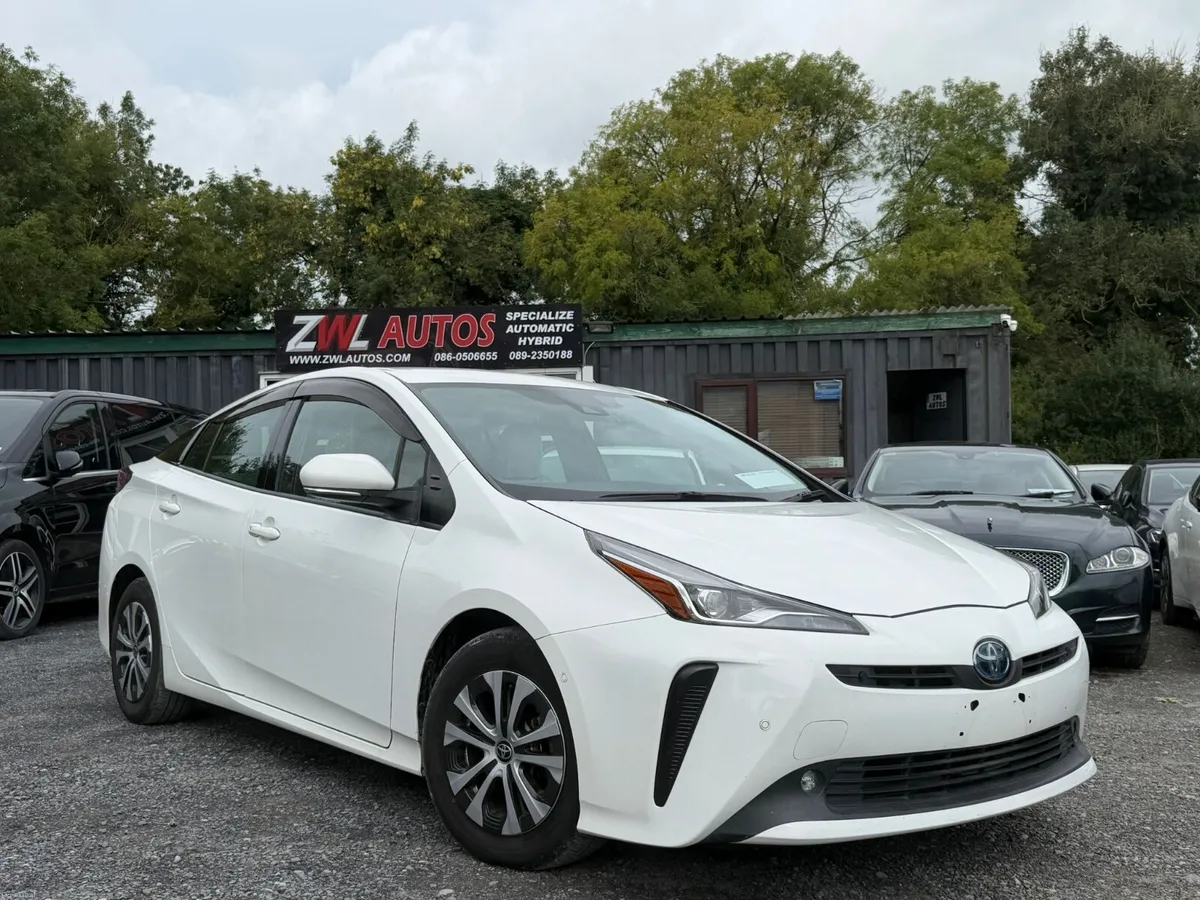 21 TOYOTA PRIUS TOP SPEC - Image 2