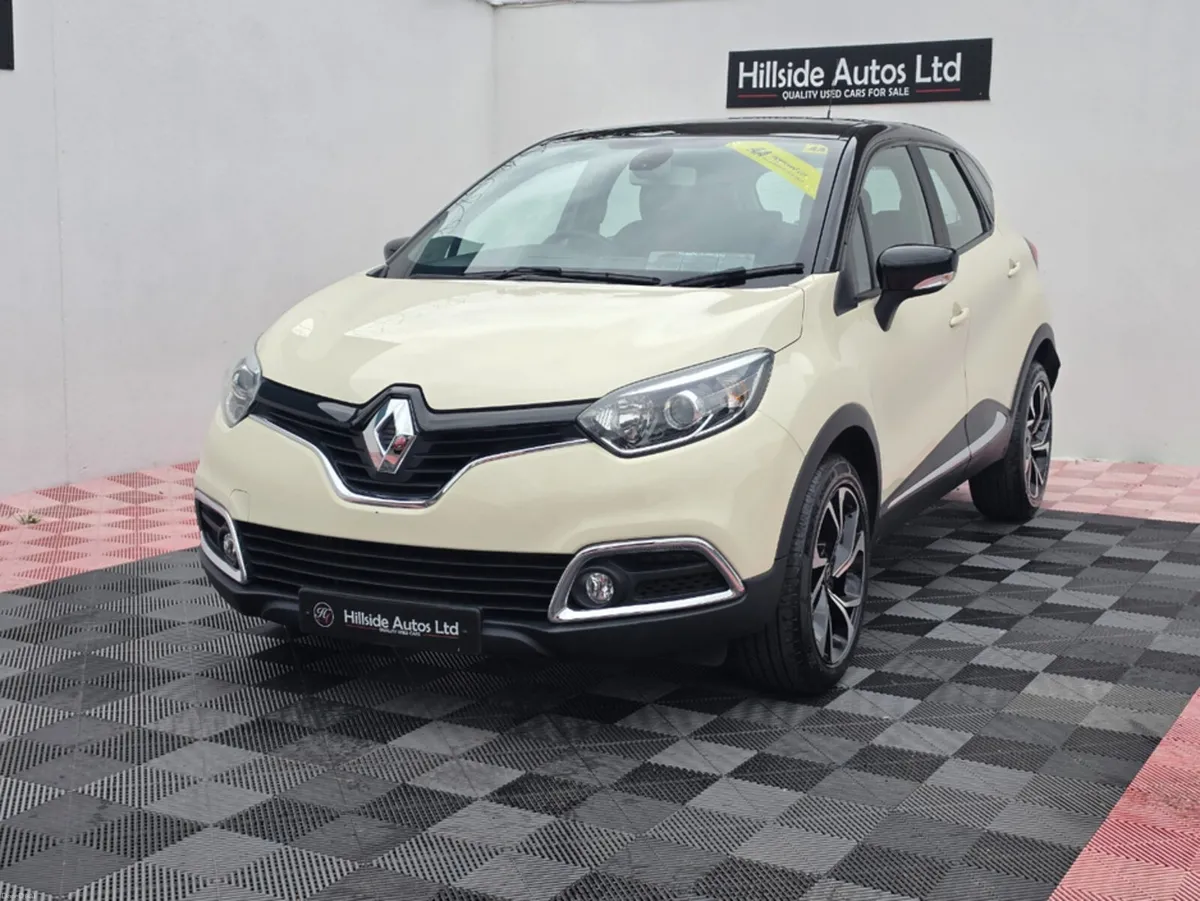 Renault Captur EXPRESSION 1.2 PETROL AUTOMATIC 5DR - Image 2
