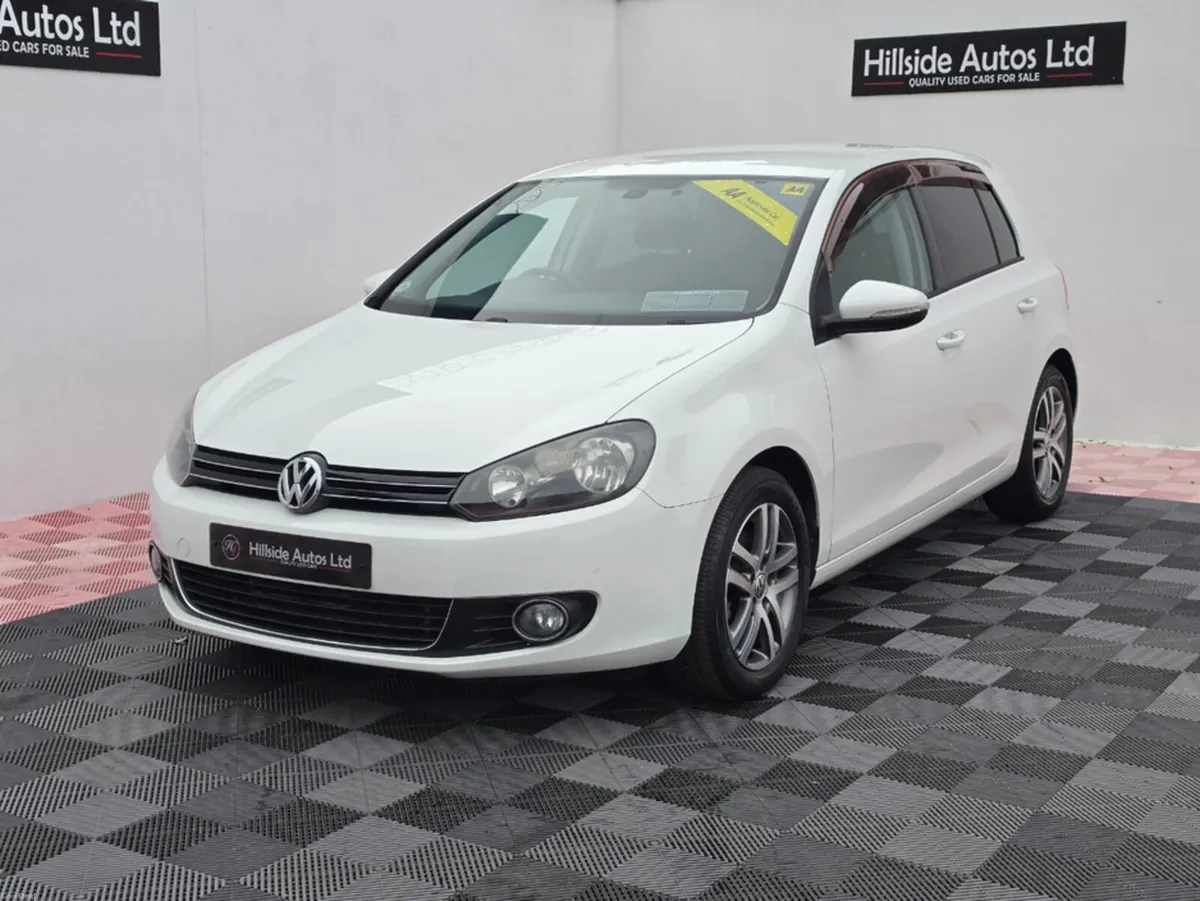 Volkswagen Golf COMFORTLINE 1.4 PETROL AUTOMATIC 5 - Image 2