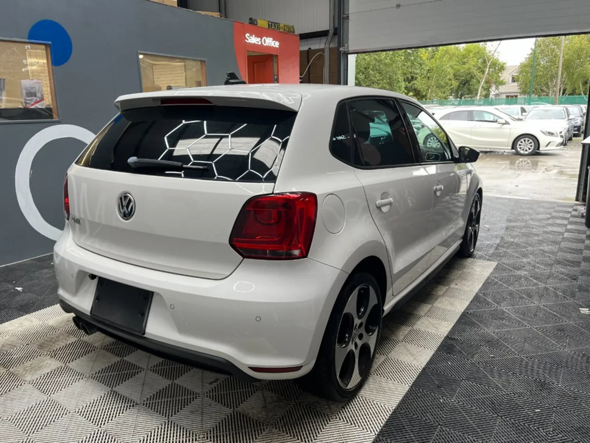 Volkswagen Polo 2014 VOLKSWAGEN POLO GTI AUTOMATIC - Image 3