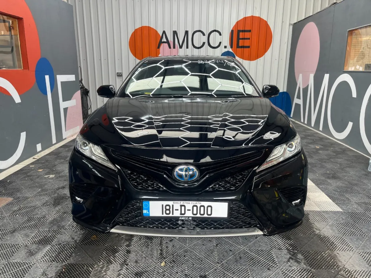 Toyota Camry 2018 TOYOTA CAMRY WS 2.5 HYBRID 109K - Image 2