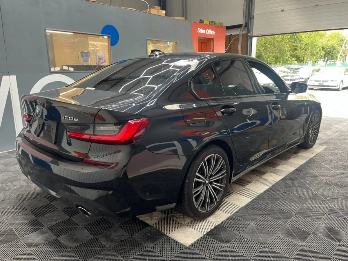 BMW 3-Series 2020 BMW 3 330E M SPORT 2.0 AUTOMATIC - Image 3