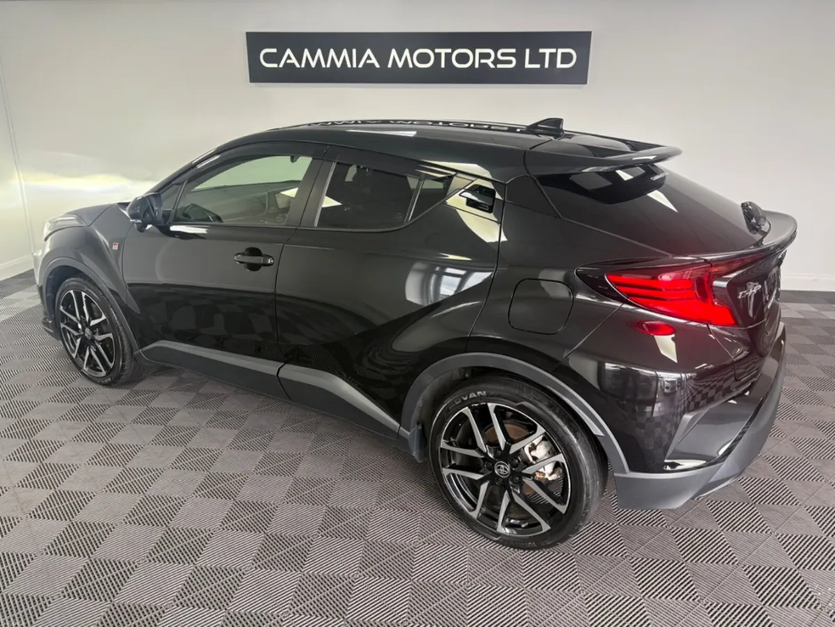 Toyota C-HR TOYOTA CHR 1.8 PETROL HYBRID AUTO*FINA - Image 3