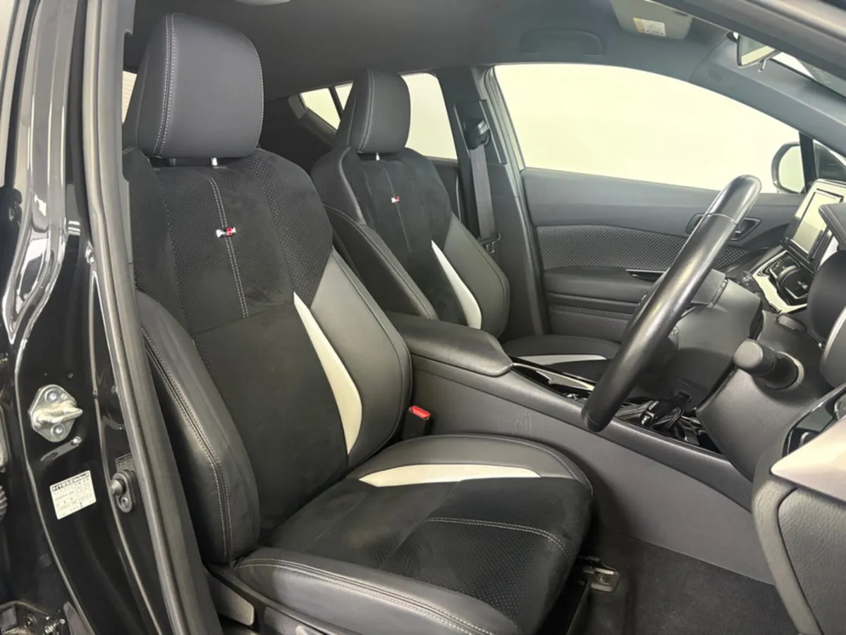 Toyota C-HR TOYOTA CHR 1.8 PETROL HYBRID AUTO*FINA - Image 5