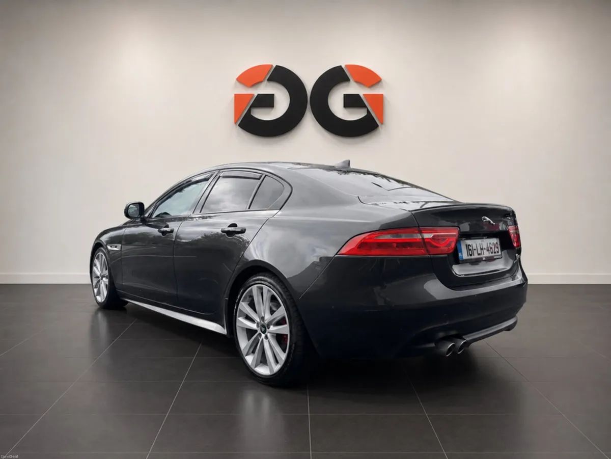 Jaguar XE 2.0 D R-SPORT 180PS 4DR AUTO - Image 3