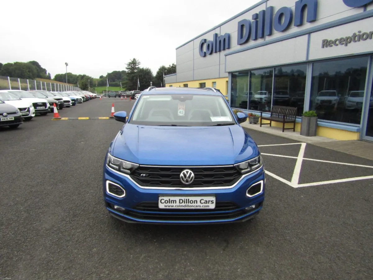 Volkswagen T-Roc R-LINE 1.5 TSI MANUAL 6SPEED FWD - Image 4