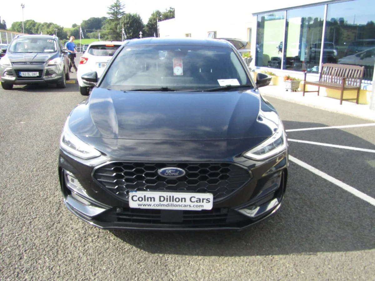 Ford Focus ST-LINE ECOBLUE AUTO - Image 4