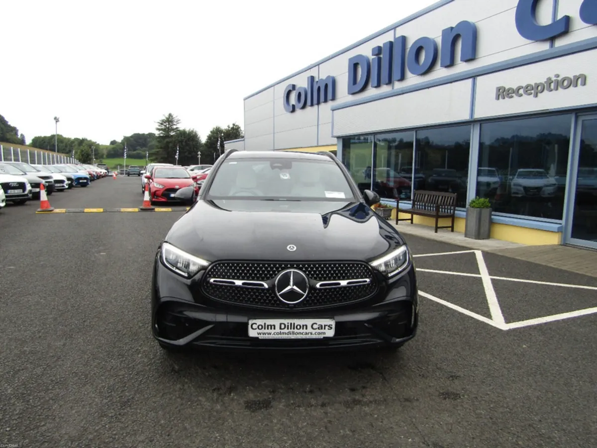 Mercedes-Benz GLC 220D 4MATIC AMG LINE PLUS - Image 4