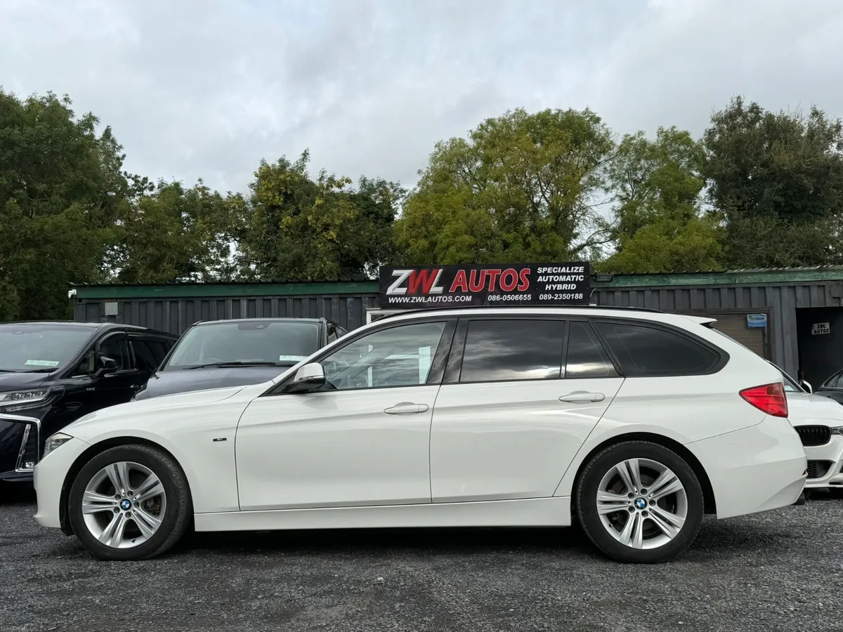 13 BMW 320D SPORT 2.0 - Image 4