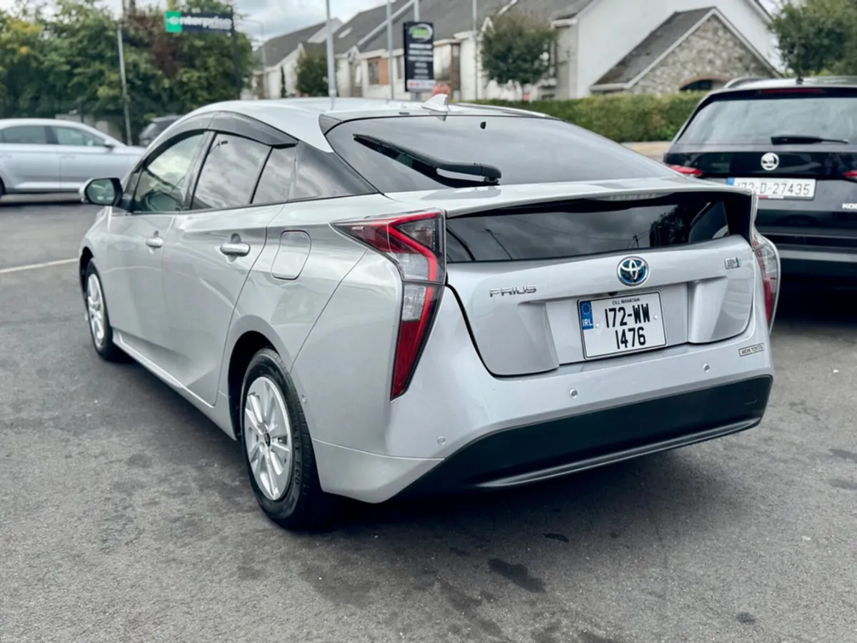 Toyota Prius DAA-ZVW50 5DR AUTO - Image 5