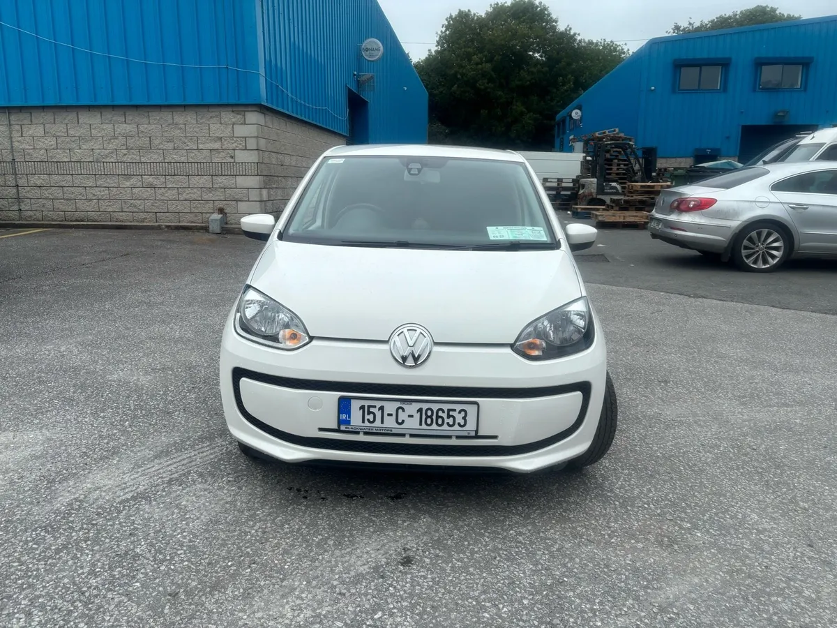 Volkswagen Up  (Automatic) - Image 2