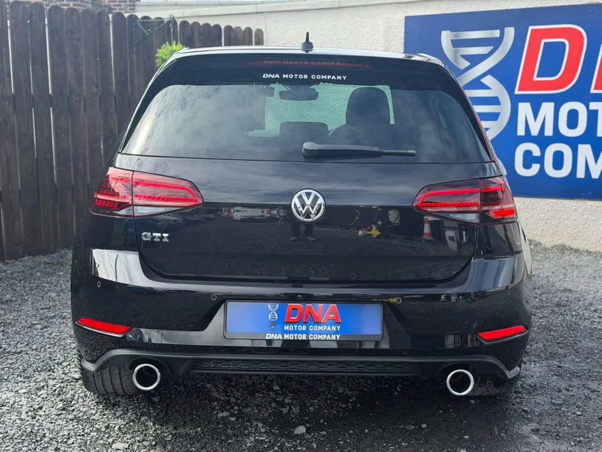 Volkswagen Golf GTI - MK7.5 - ONLY 41K KMS! - Image 6