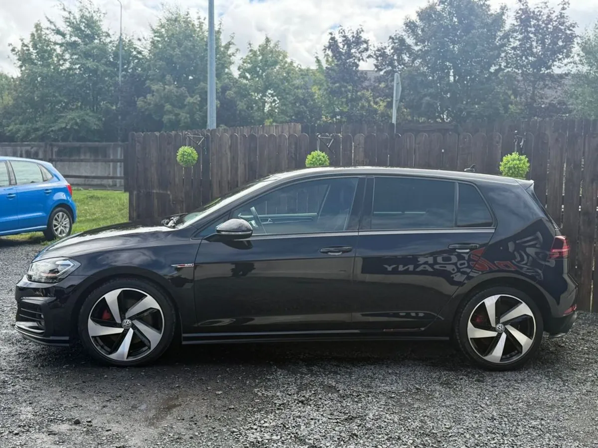 Volkswagen Golf GTI - MK7.5 - ONLY 41K KMS! - Image 4