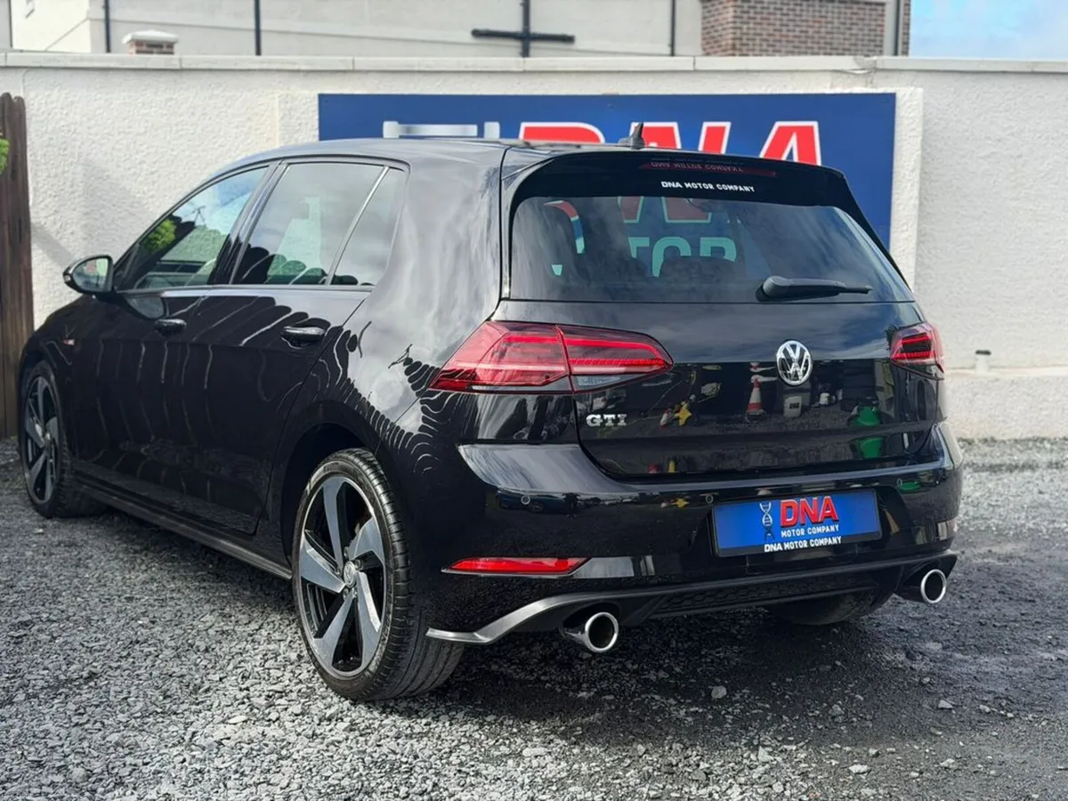 Volkswagen Golf GTI - MK7.5 - ONLY 41K KMS! - Image 5