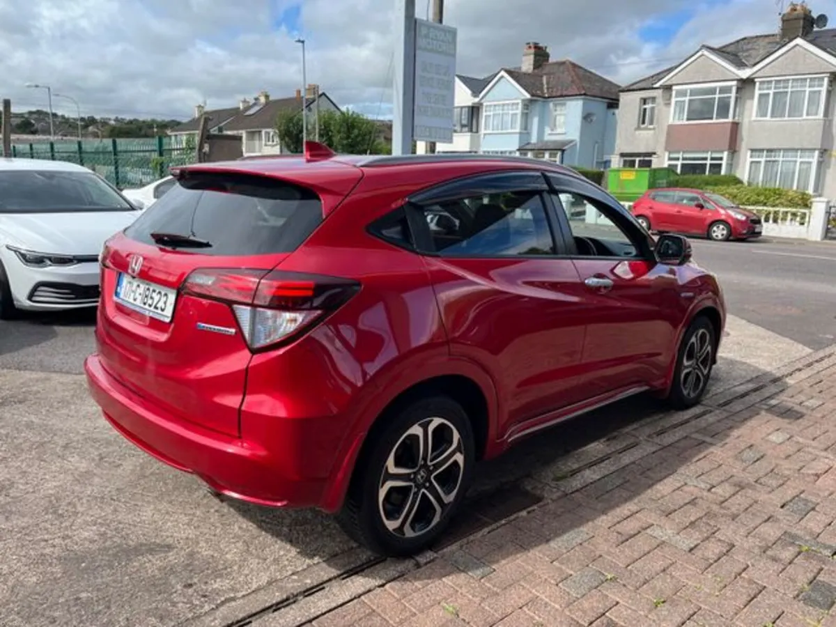 Honda Vezel Daa-ru3 5DR Auto - Image 3