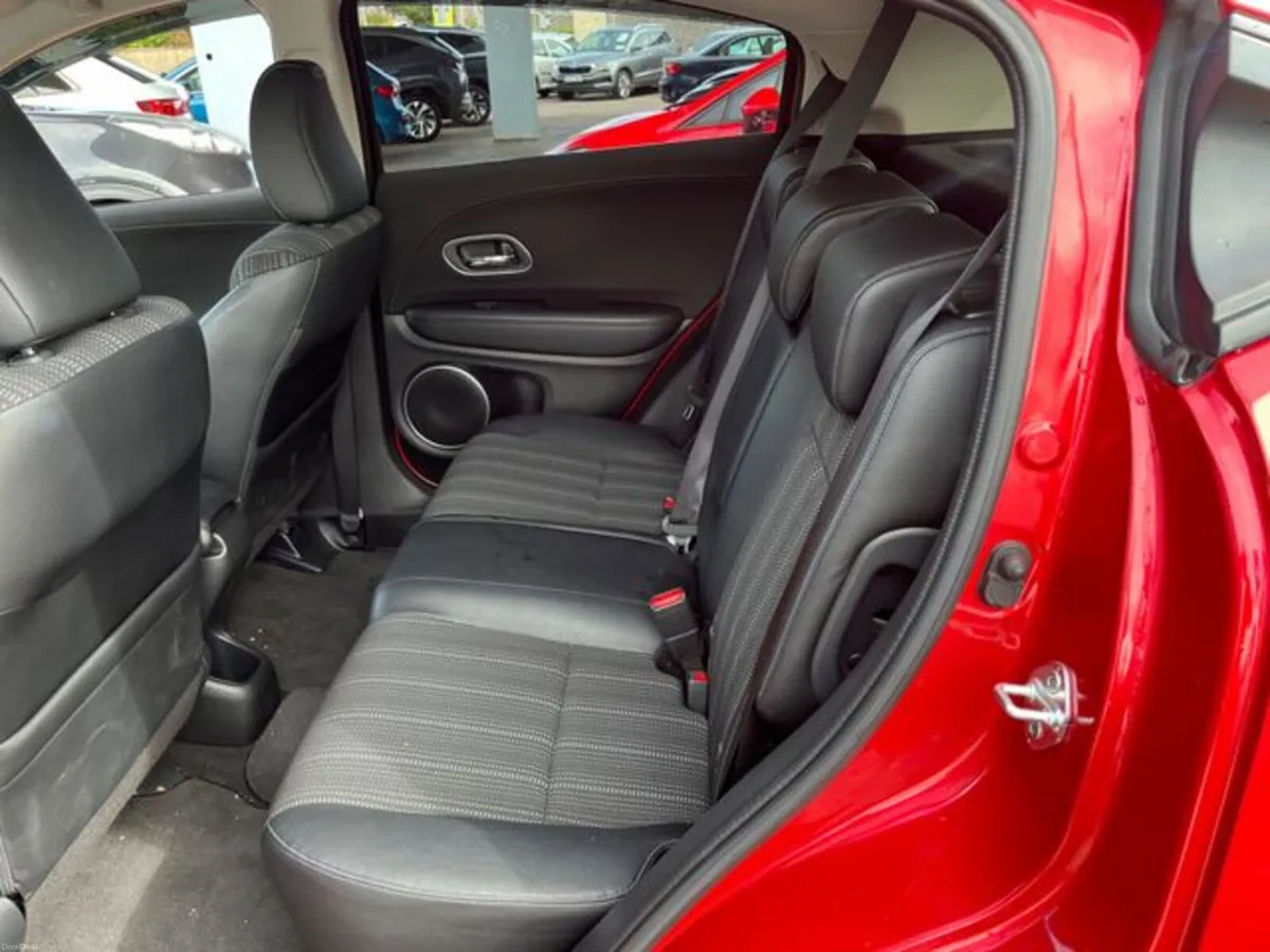 Honda Vezel Daa-ru3 5DR Auto - Image 6