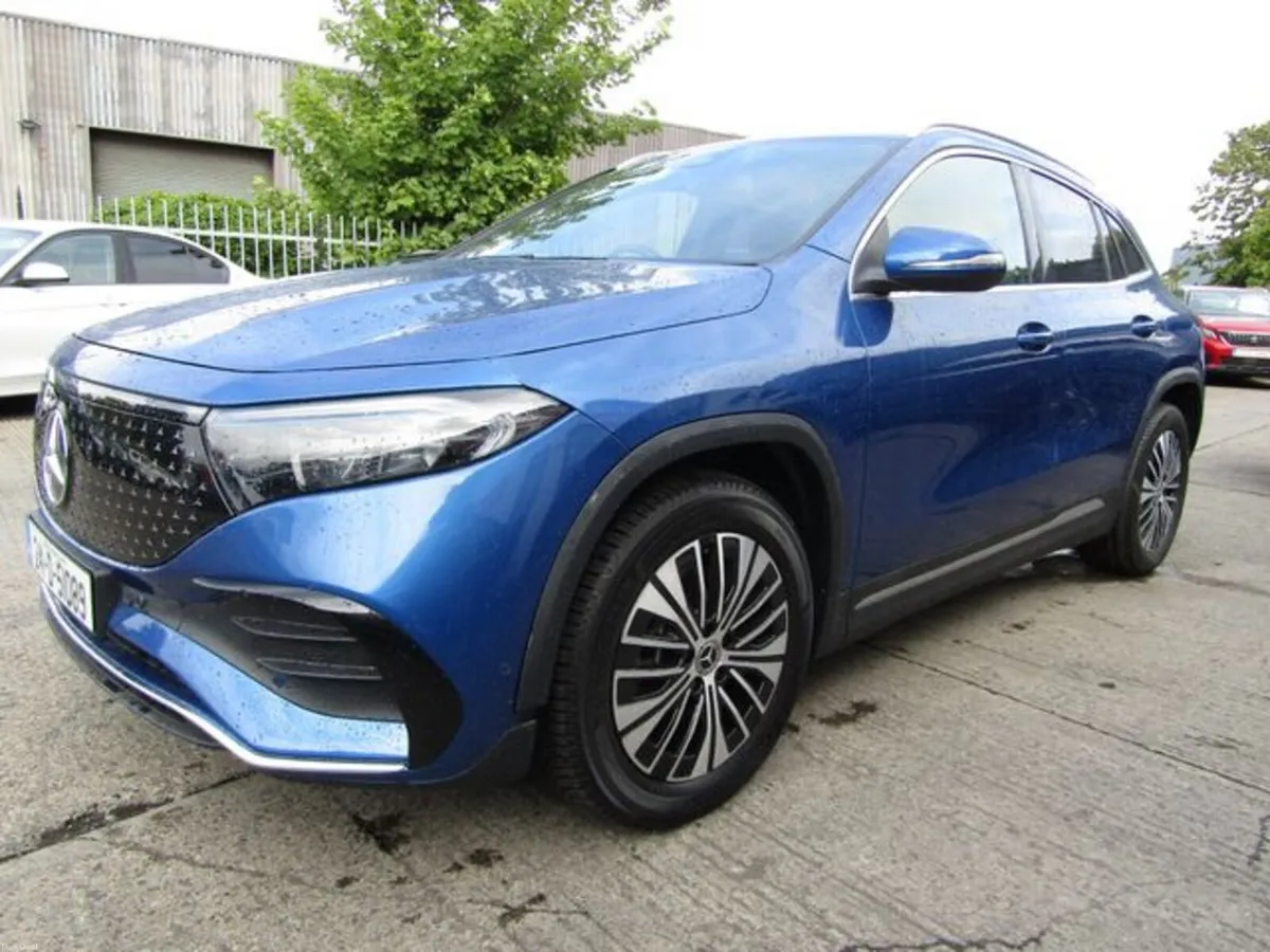 Mercedes-Benz EQA 250 Plus Sport Night Edition 1 - Image 3