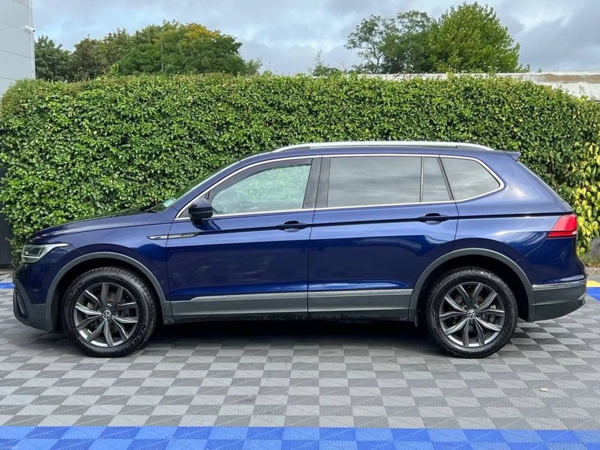 Volkswagen Tiguan ALLSPACE LIFE 7-SEATER 2.0 TDI / - Image 3