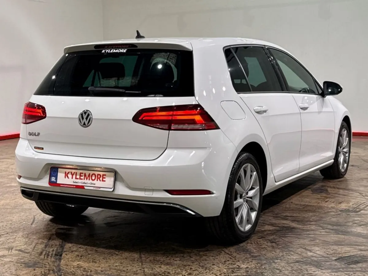 Volkswagen Golf 1.2 AUTOMATIC TSI COMFORT LINE - F - Image 3