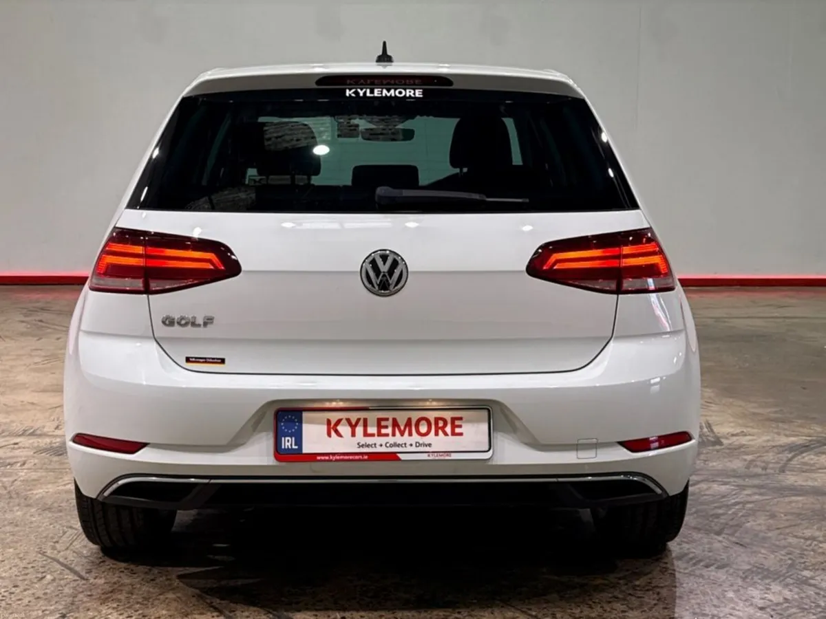 Volkswagen Golf 1.2 AUTOMATIC TSI COMFORT LINE - F - Image 4
