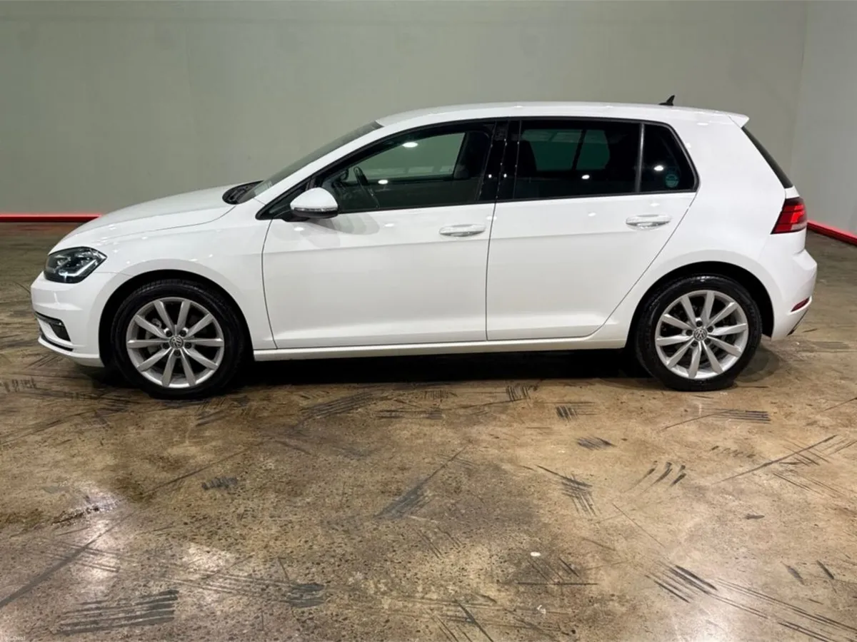 Volkswagen Golf 1.2 AUTOMATIC TSI COMFORT LINE - F - Image 6