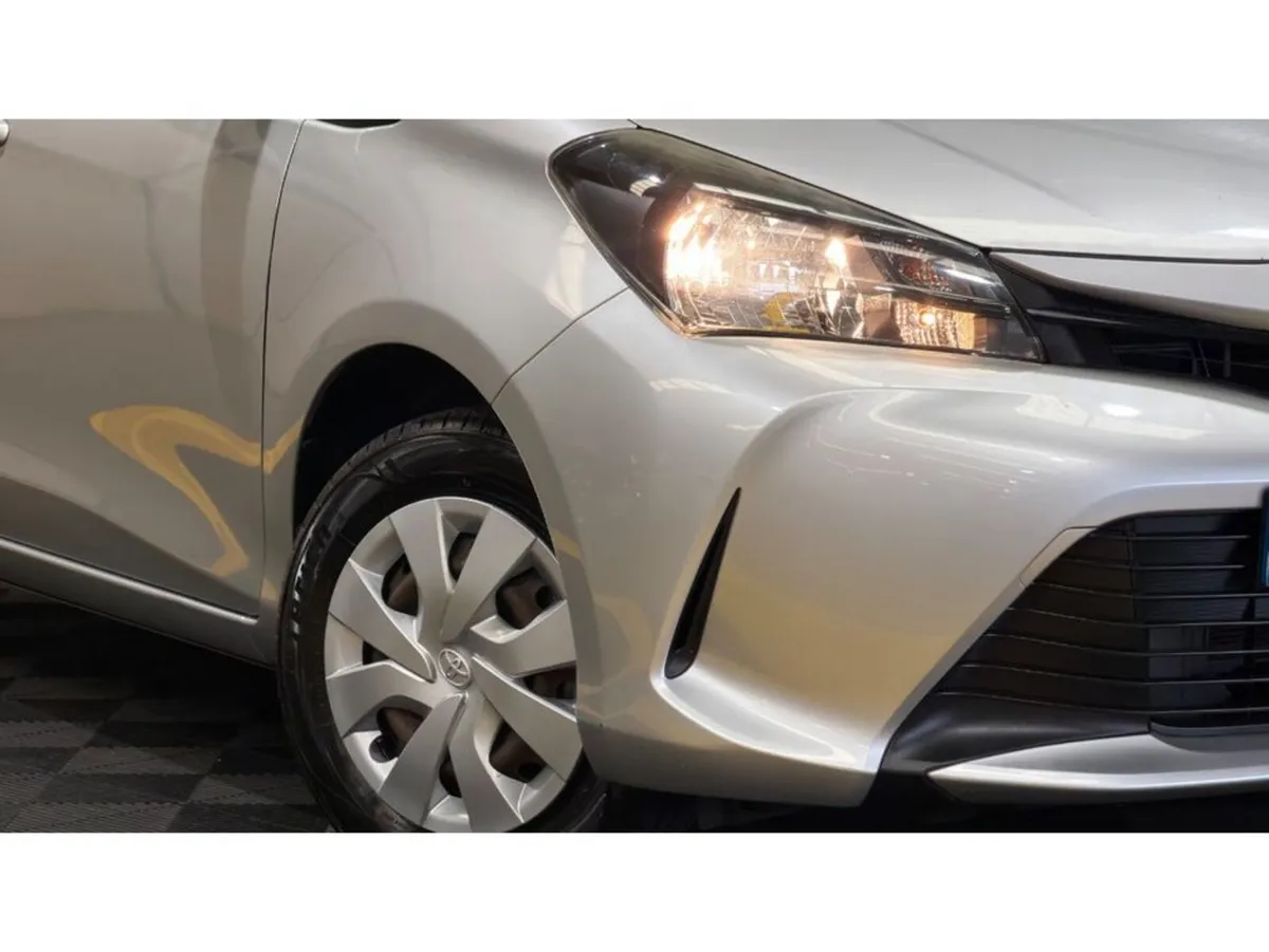 Toyota Vitz KSP130 5DR AUTO - Image 4