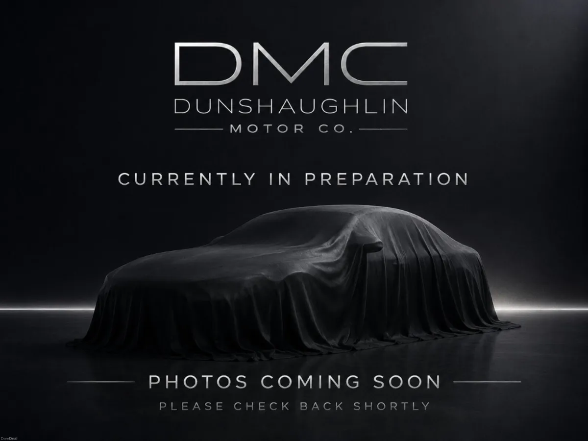 Mercedes-Benz E-Class E220D AMG LINE AUTO *PAN ROO - Image 1