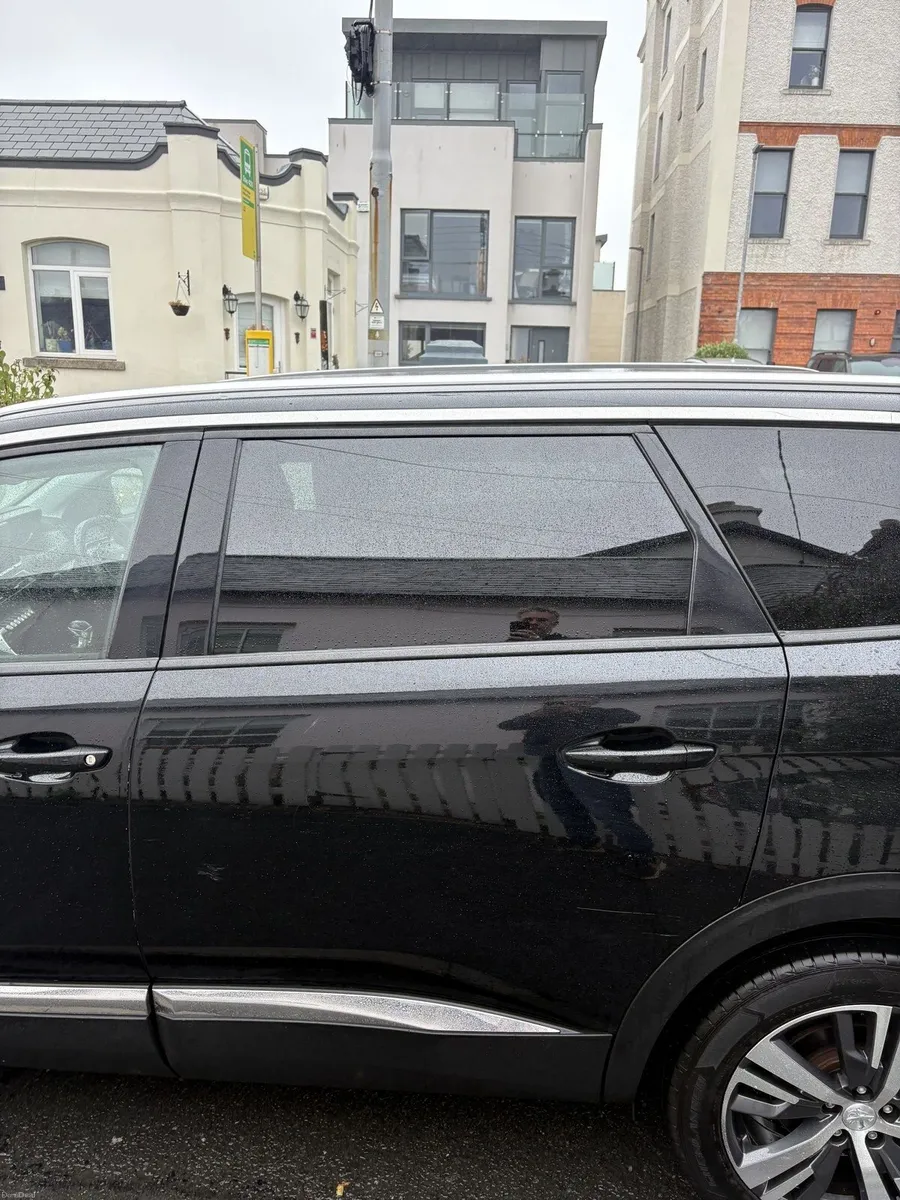 Peugeot 5008 1.2 Petrol 7 Seater, NCT, new engine - Image 3