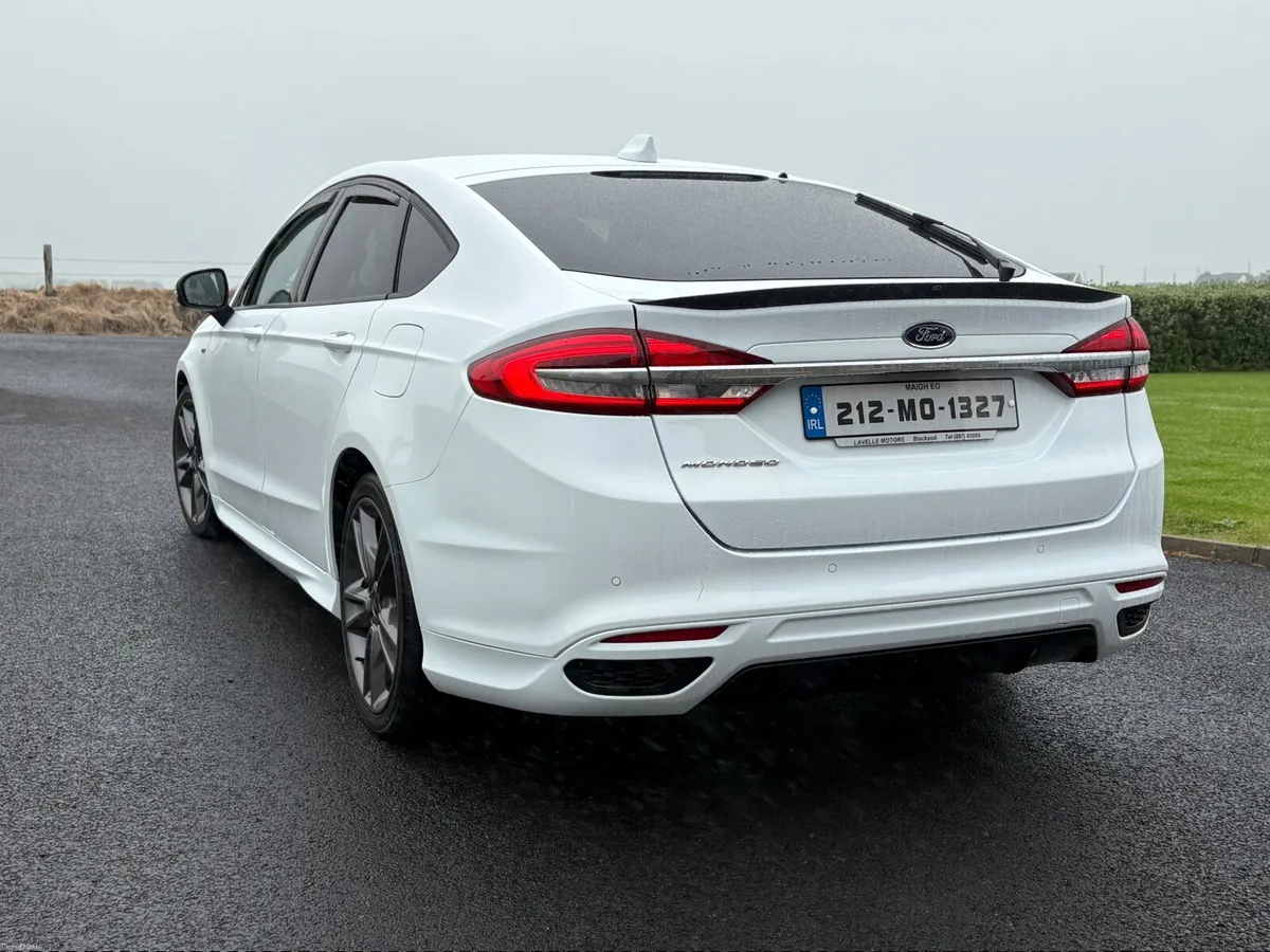 Ford Mondeo 2021 - Image 6