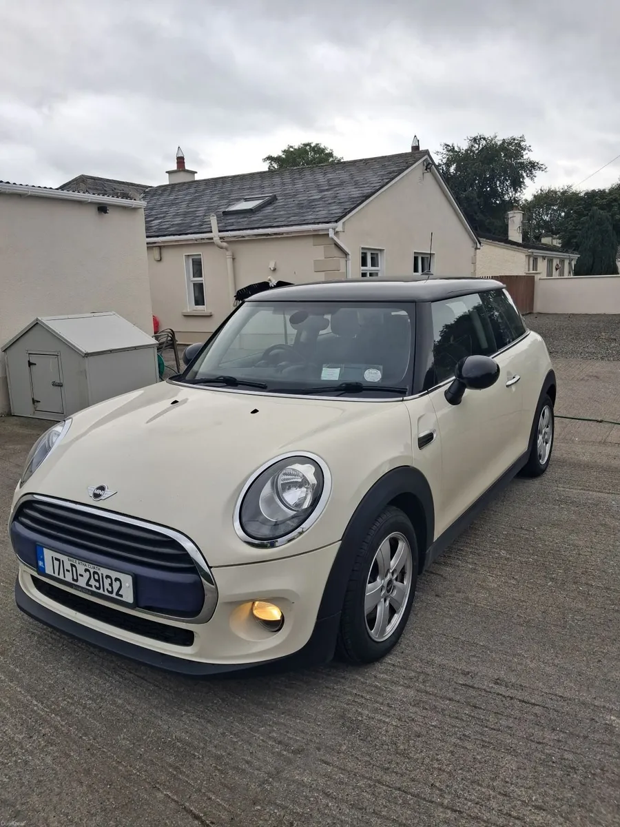 Mini Cooper 2017 - Image 1