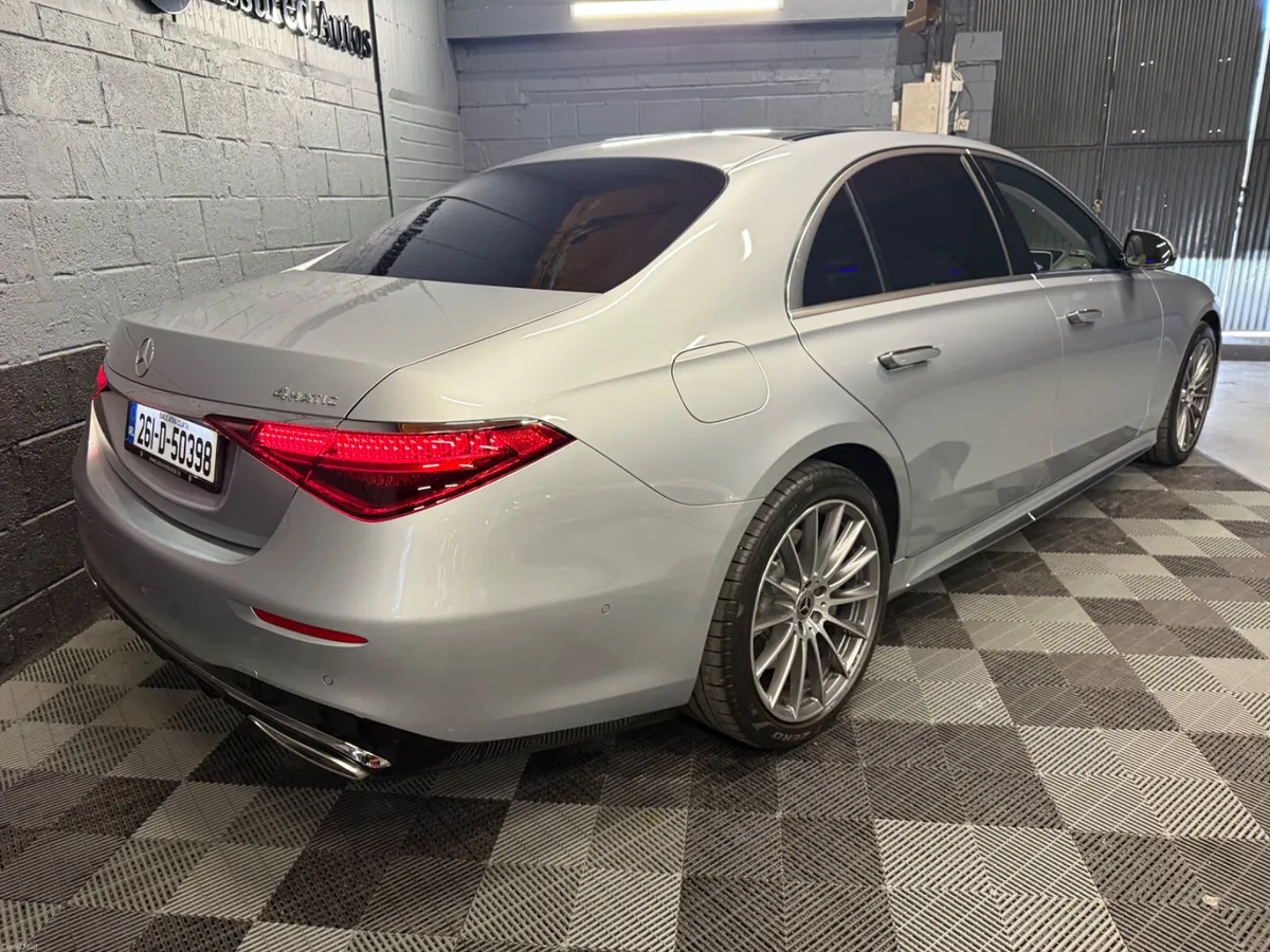 261 Mercedes-Benz S580E L AMG Premium 4 Matic Exe - Image 3