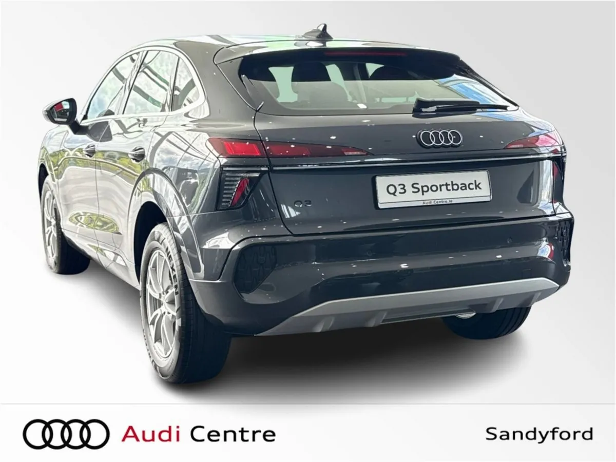 Audi Q3 SB TDI 150HP S-T SE - Image 4