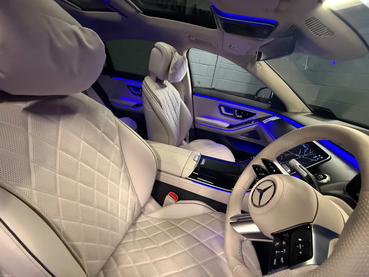 261 Mercedes-Benz S580E L AMG Premium 4 Matic Exe - Image 6