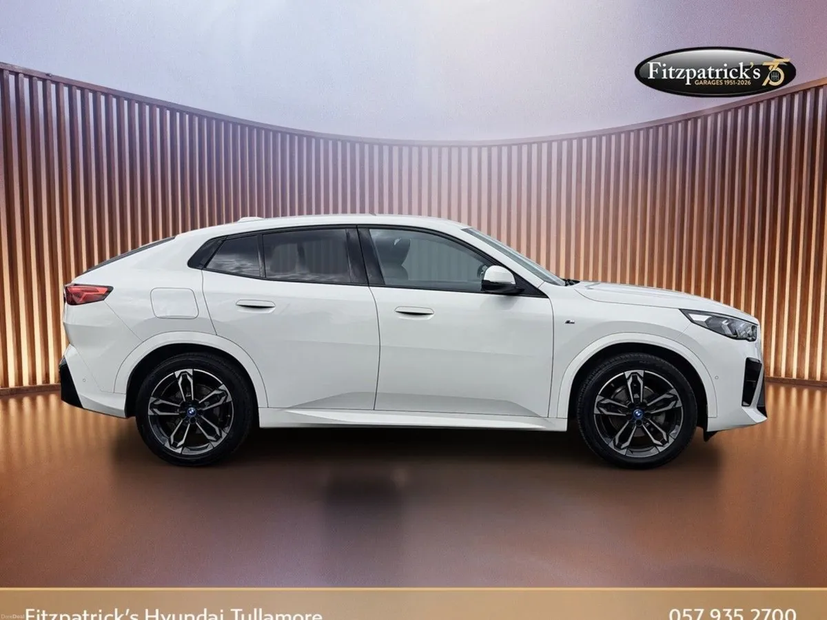BMW iX2 M-Sport E-Drive 20 Electric, 400 Kms Range - Image 2
