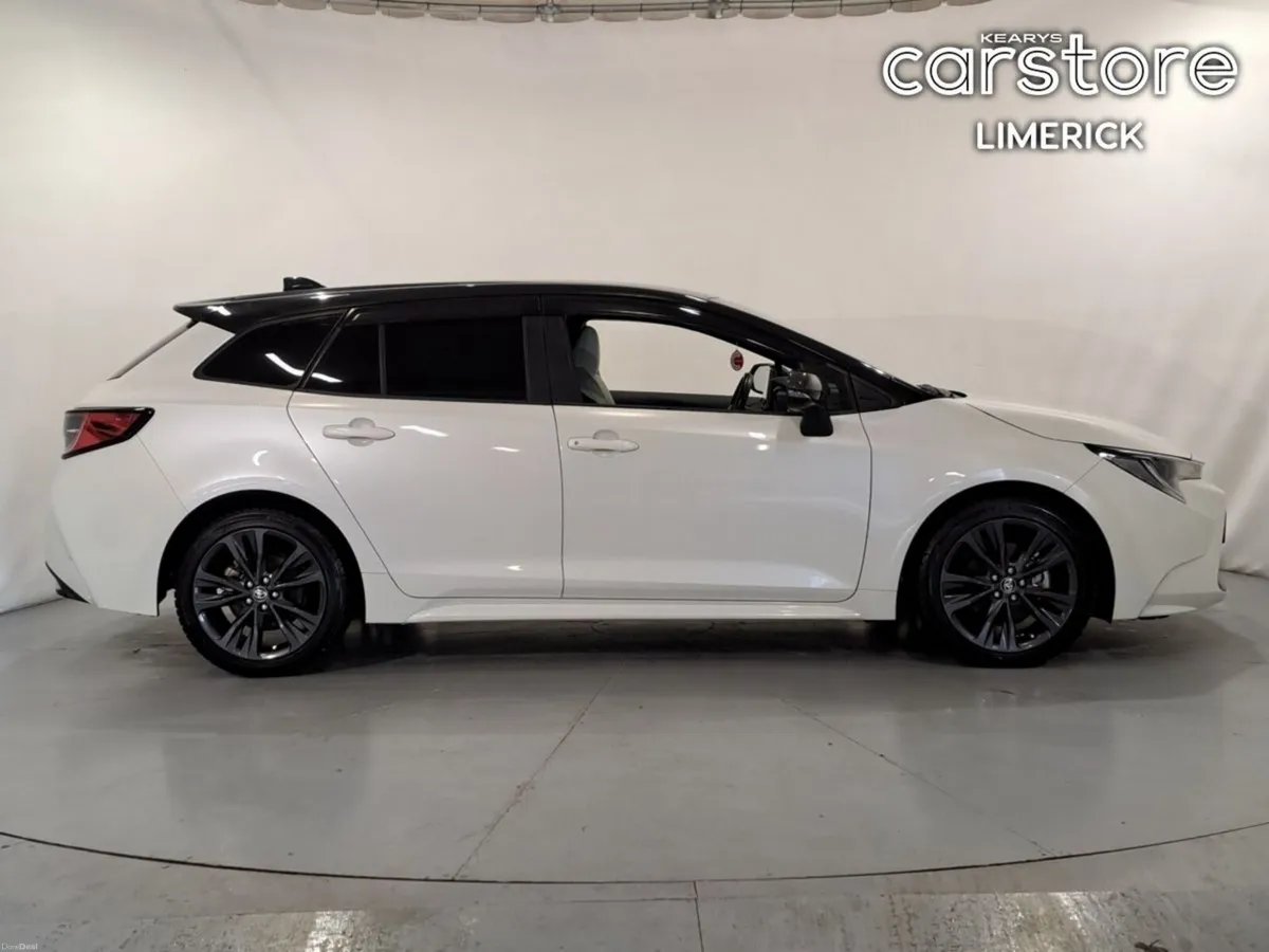 Toyota Corolla WXB Touring - Image 2